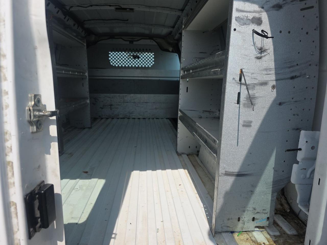 chevrolet express cargo 2016 1GCWGBFG7G1157339 image chevrolet express cargo 2016 1GCWGBFG7G1157339 image